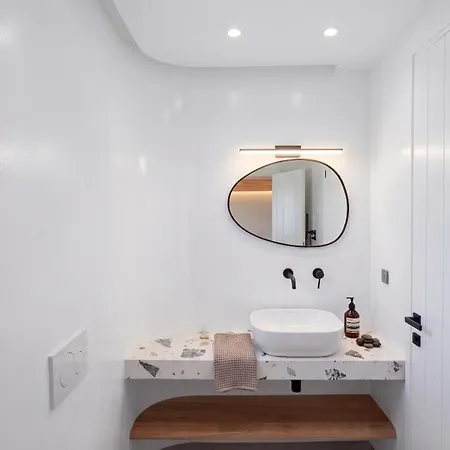 The Lofts Paros Executive