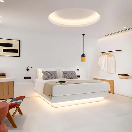 Hotel The Lofts Paros Executive