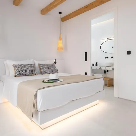 ホテル The Lofts Paros Executive *