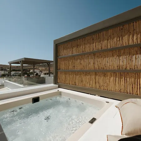 The Lofts Paros Executive Nausa