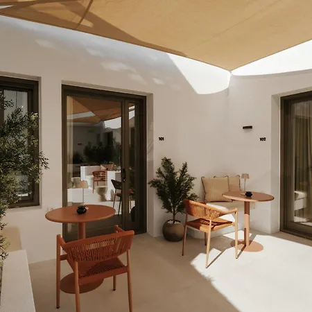 Hotel The Lofts Paros Executive